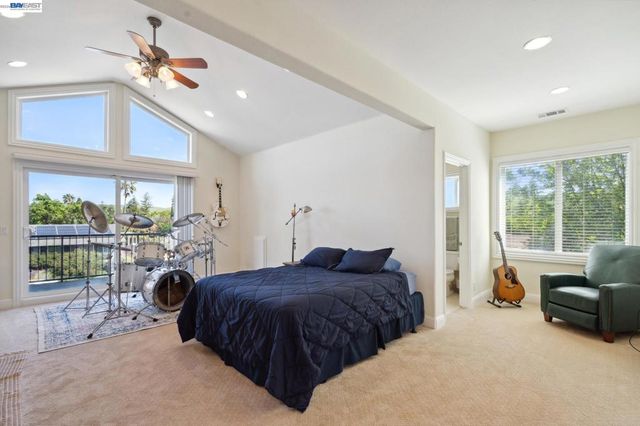 367 367 Mt Washington Way, Clayton, CA 94517