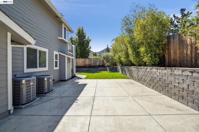 367 367 Mt Washington Way, Clayton, CA 94517