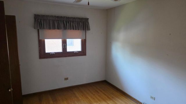 15412 WALNUT Road, Oak Forest, IL 60452