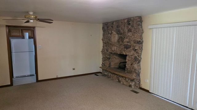15412 WALNUT Road, Oak Forest, IL 60452