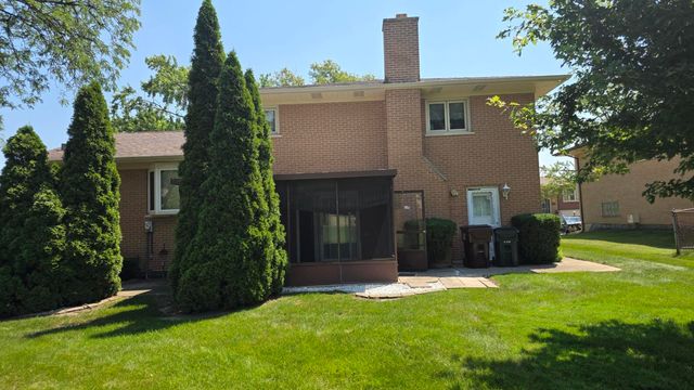 15412 WALNUT Road, Oak Forest, IL 60452