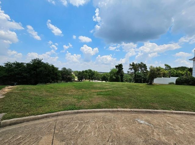 4505 Crown Knoll Circle, Dallas, TX 75232