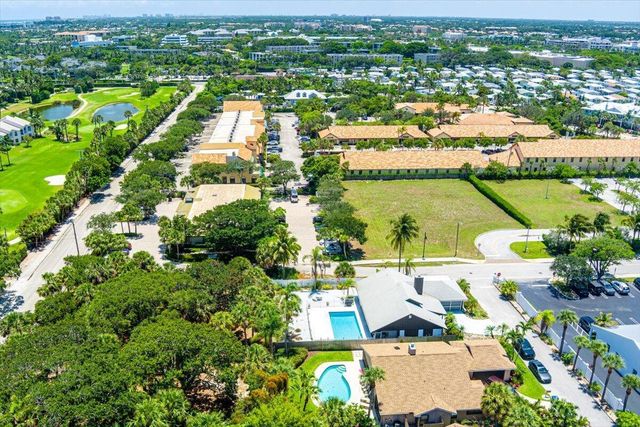 901 Sandy Oaks Drive, Jupiter, FL 33477