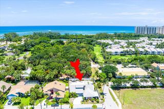 901 Sandy Oaks Drive, Jupiter, FL 33477