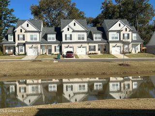 1019 Lexington Lp, Southaven, MS 38671