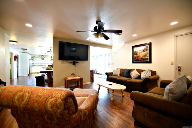 105 Polk Road 282, Hatfield, AR 71945