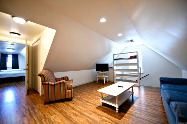 105 Polk Road 282, Hatfield, AR 71945