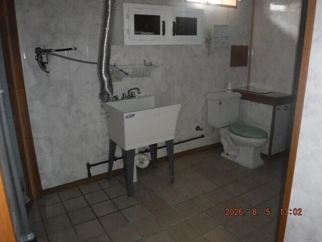 241 Jamesway, Benton Harbor, MI 49022