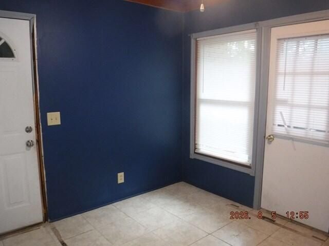 241 Jamesway, Benton Harbor, MI 49022