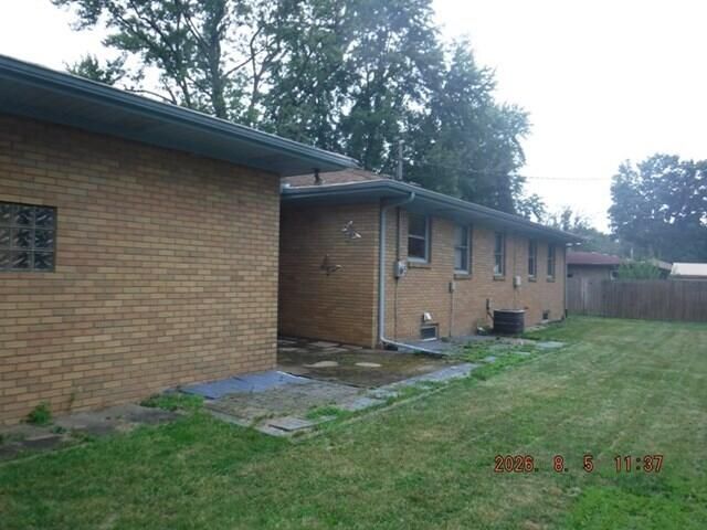 241 Jamesway, Benton Harbor, MI 49022