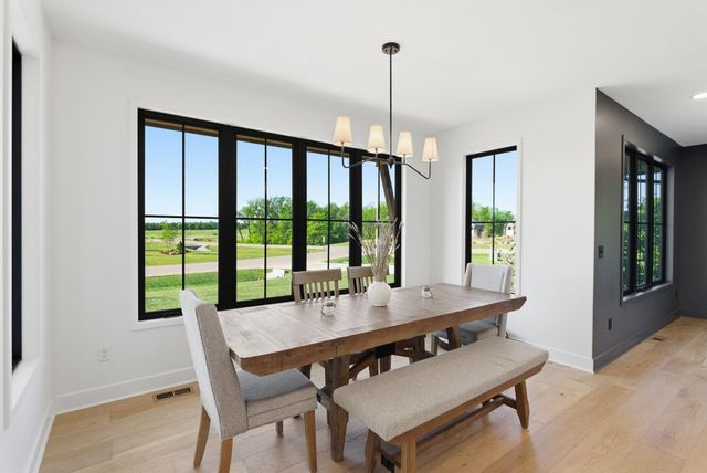 200 Cedar Ranch Ct, Derby, KS 67037
