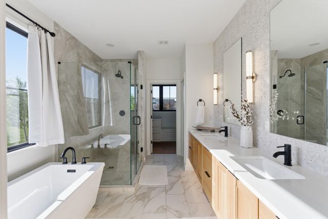 200 Cedar Ranch Ct, Derby, KS 67037