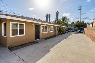 825 S Shelton Street, Santa Ana, CA 92703