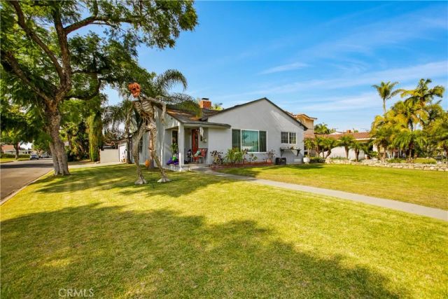 10431 Lesterford Avenue, Downey, CA 90241