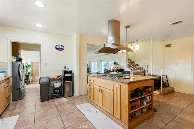 10431 Lesterford Avenue, Downey, CA 90241