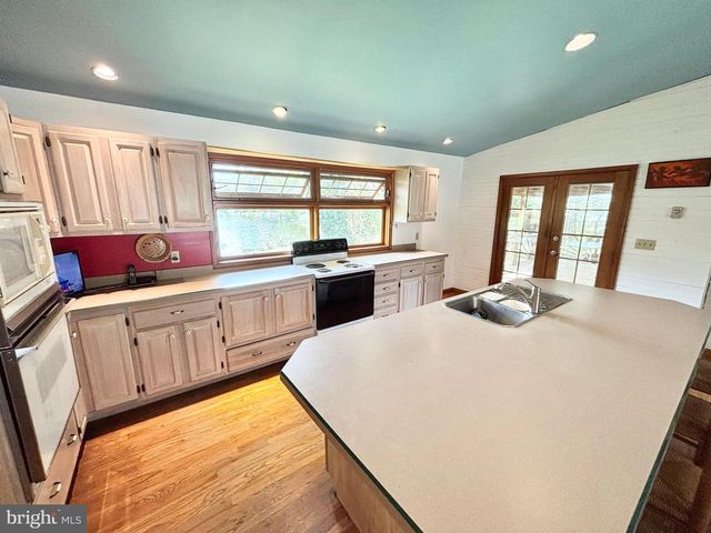 118 LAKEVIEW AVE, Dover, DE 19901