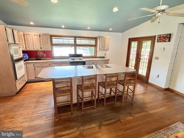 118 LAKEVIEW AVE, Dover, DE 19901