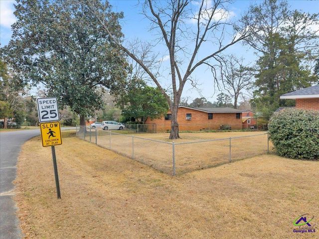 110 Springdale Drive, Warner Robins, GA 31088