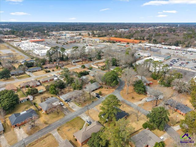 110 Springdale Drive, Warner Robins, GA 31088