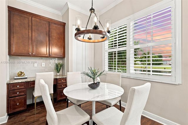 8550 Lakeside Bend, Parkland, FL 33076