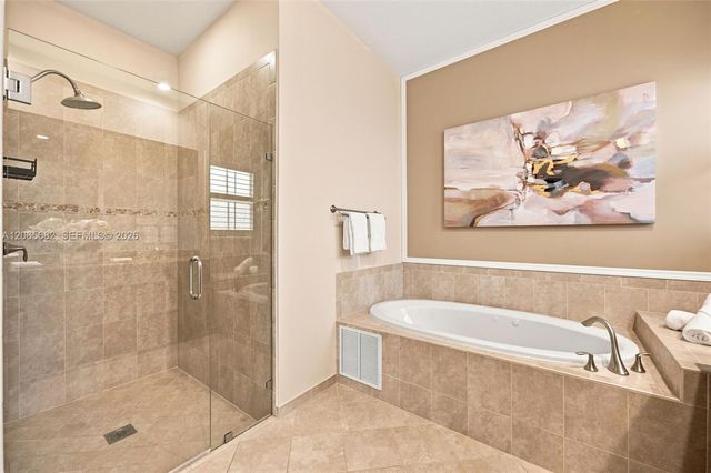 8550 Lakeside Bend, Parkland, FL 33076