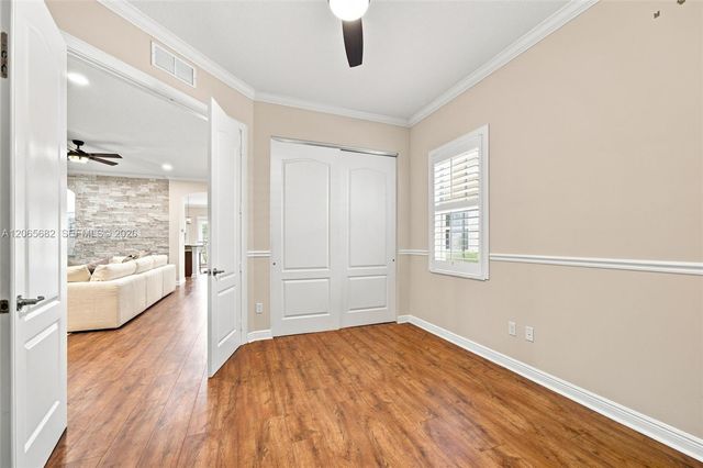 8550 Lakeside Bend, Parkland, FL 33076