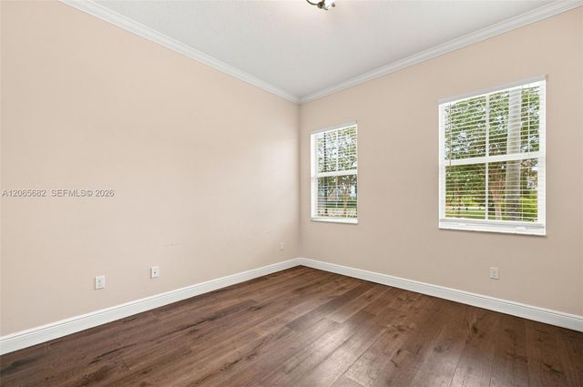 8550 Lakeside Bend, Parkland, FL 33076