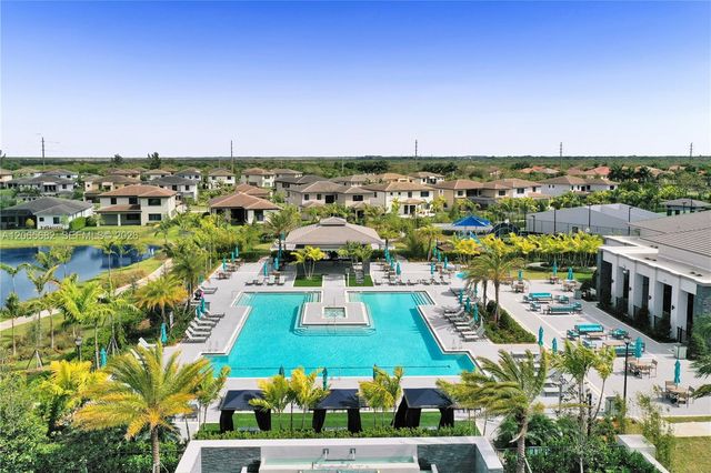 8550 Lakeside Bend, Parkland, FL 33076