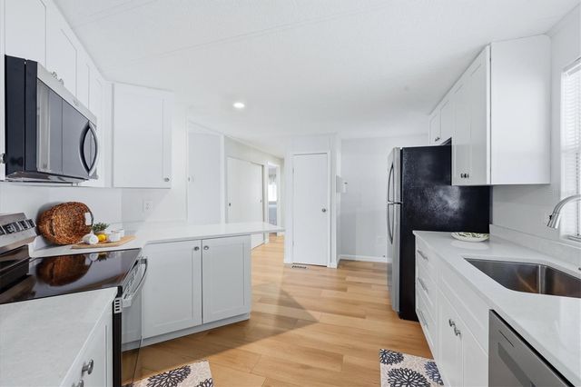 240 VIA DE LUNA, Englewood, FL 34224
