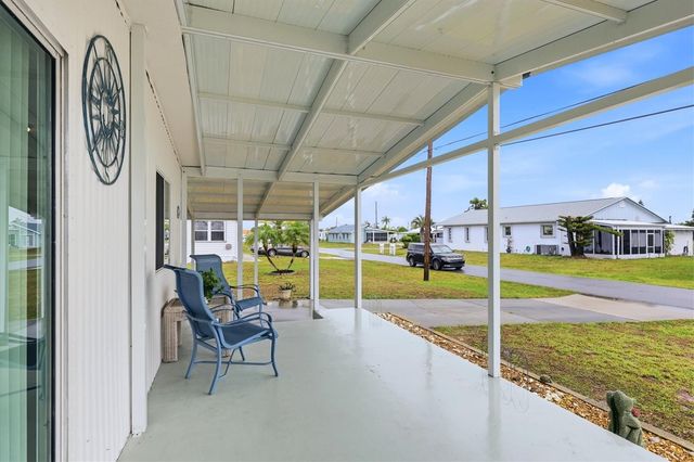 240 VIA DE LUNA, Englewood, FL 34224