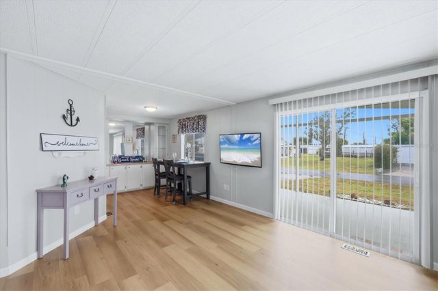 240 VIA DE LUNA, Englewood, FL 34224
