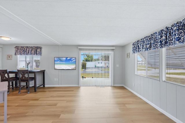 240 VIA DE LUNA, Englewood, FL 34224