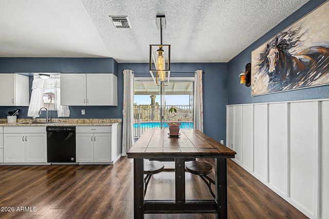5455 E MINING CAMP Street, Apache Junction, AZ 85119