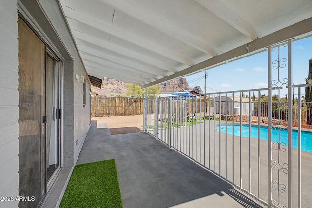 5455 E MINING CAMP Street, Apache Junction, AZ 85119