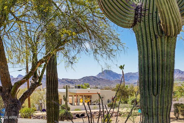 5455 E MINING CAMP Street, Apache Junction, AZ 85119