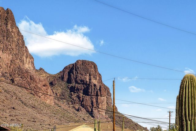 5455 E MINING CAMP Street, Apache Junction, AZ 85119