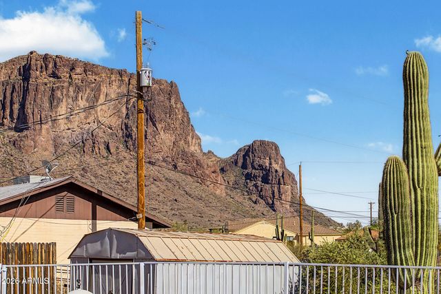 5455 E MINING CAMP Street, Apache Junction, AZ 85119