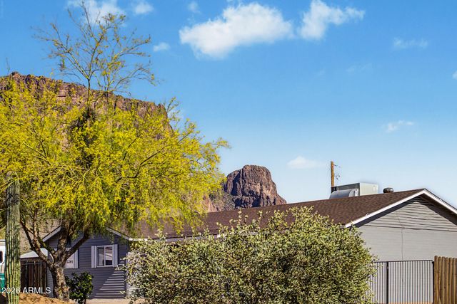 5455 E MINING CAMP Street, Apache Junction, AZ 85119
