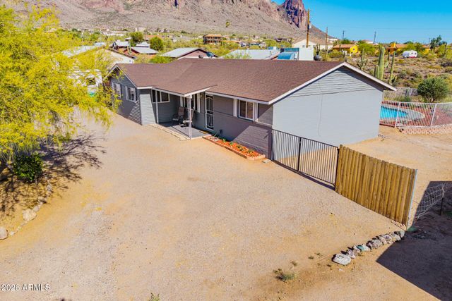 5455 E MINING CAMP Street, Apache Junction, AZ 85119