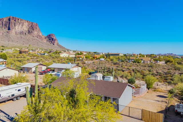 5455 E MINING CAMP Street, Apache Junction, AZ 85119