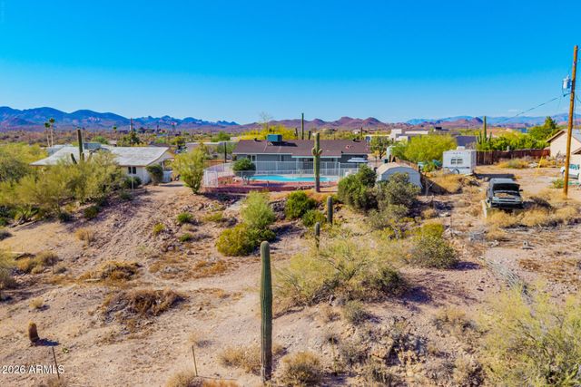 5455 E MINING CAMP Street, Apache Junction, AZ 85119
