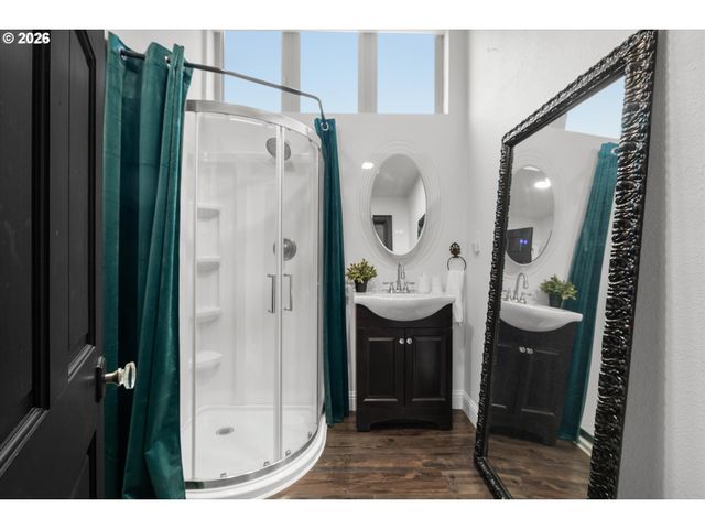 4405 GRANT St, West Linn, OR 97068