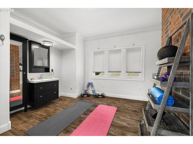 4405 GRANT St, West Linn, OR 97068