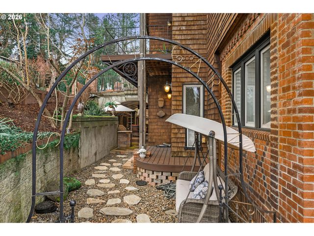 4405 GRANT St, West Linn, OR 97068