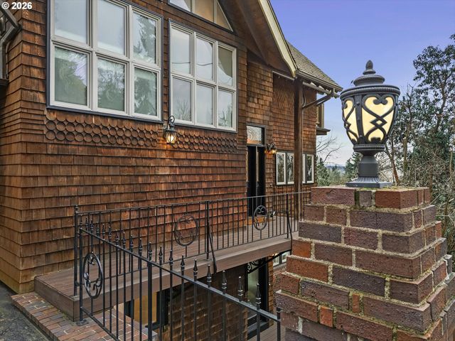 4405 GRANT St, West Linn, OR 97068