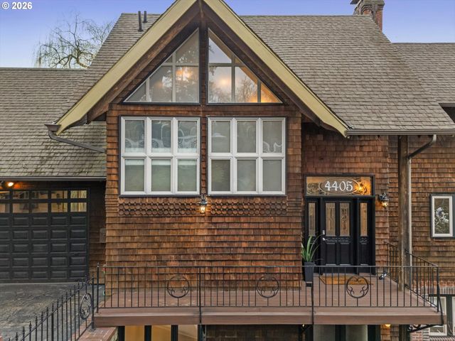 4405 GRANT St, West Linn, OR 97068