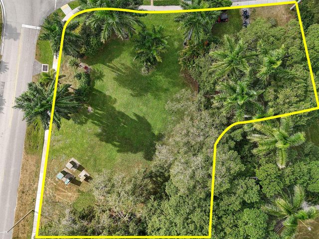 1617 Embassy Drive, West Palm Beach, FL 33401