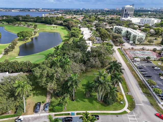 1617 Embassy Drive, West Palm Beach, FL 33401