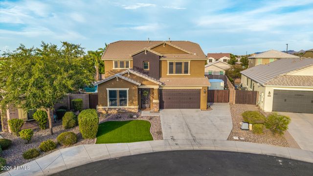 7927 S Boxelder Street, Gilbert, AZ 85298