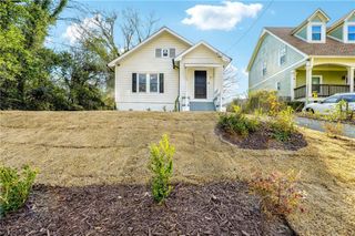 1382 Elizabeth Lane, Atlanta, GA 30344